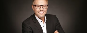 Kay-smilestore-title